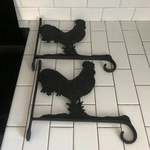 Vintage Cast iron Rooster corbels kitchen collectible display home decor farmhouse ranch cabin lodge wall decor