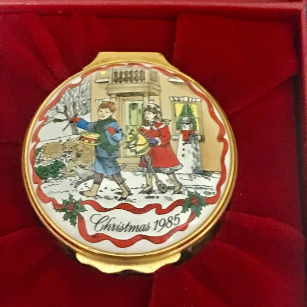 Vintage Halcyon Enameled Trinket box Christmas 1985 presents inside of  lid with box and COA collectible display