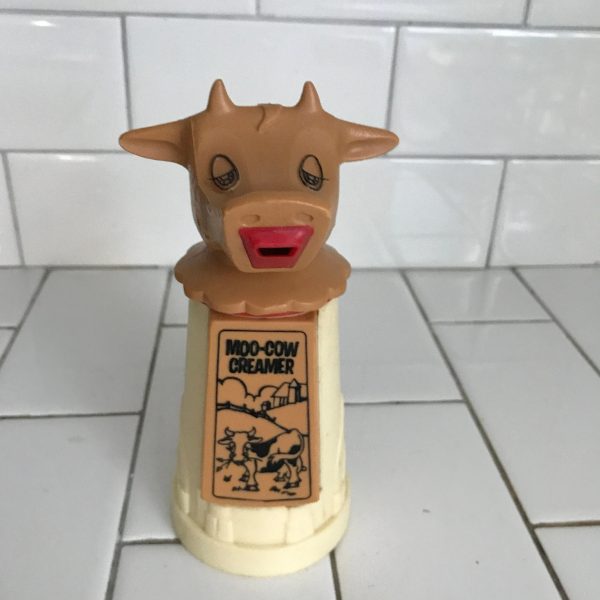 Vintage Moo-Cow Creamer Restaurant Creamer Great condition neat design collectible display farmhouse kitchen table