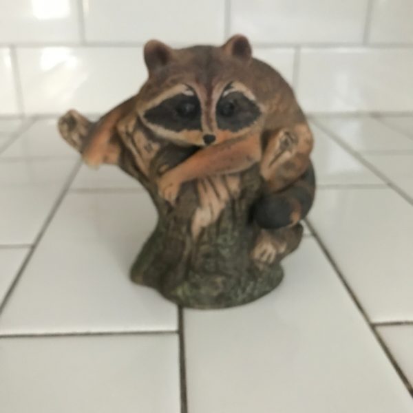 Vintage Raccoon porcelain figurine collectible cabin lodge display hunting living room home decor