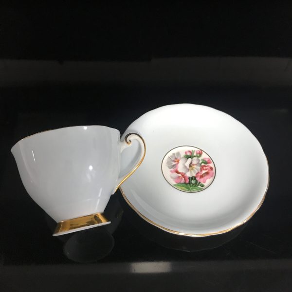 Vintage Windsor Tea cup and saucer England  farmhouse collectible display dining serving morning coffee Pink white flowers Morning Glories