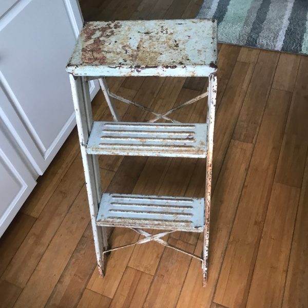 Antique Farmhouse step stool ladder metal legs and steps Unique design collectible display barn rustic primitive plants stand patio porch