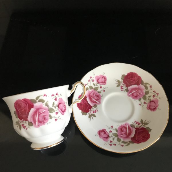 Queen Anne Georgous tea cup and saucer England Fine bone china pink & dark pink Roses farmhouse collectible display cottage coffee