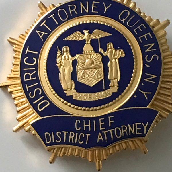 Vintage Badge Chief District Attorney District Attorney Queens, N.Y. Gold with blue enamel great detail memorabilia collectible display