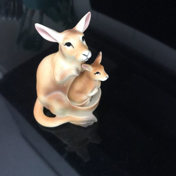 Vintage Kangaroo with Joey Salt and Pepper shakers fine bone china Joey in pouch Brimm's Japan